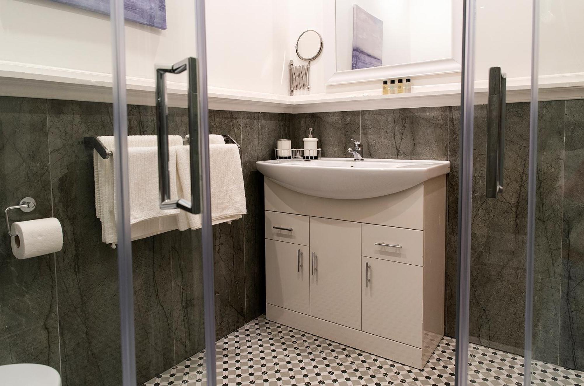 Kylemore House Boutique Apartments - Fishermans Perch Buitenkant foto